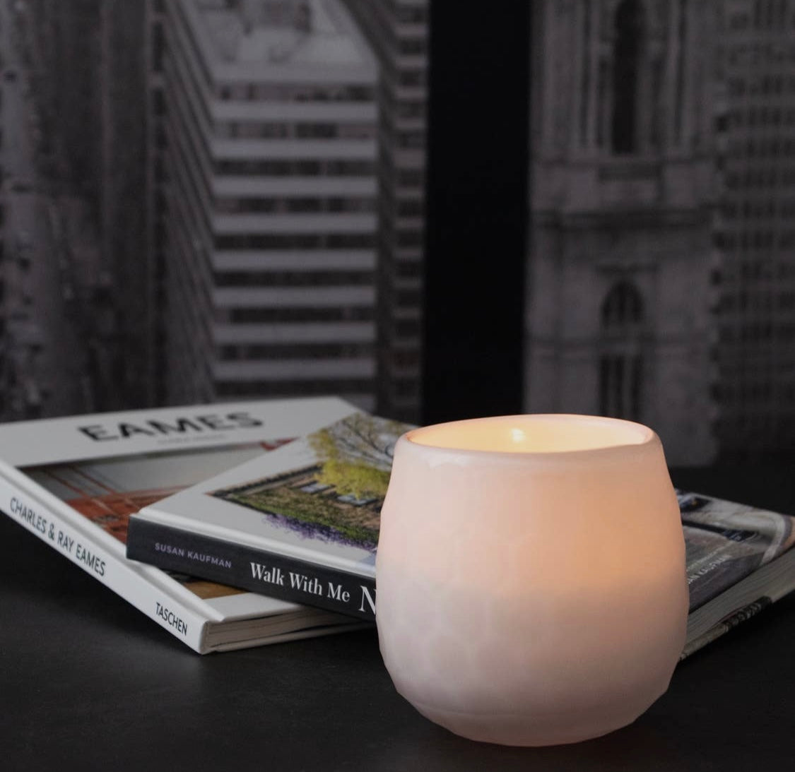 Botanique Luxe White Glass Candle - Whispers of Norway