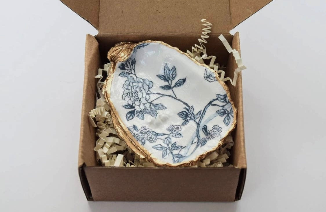 Oyster Shell Trinket Ring Dish - Blue Toile