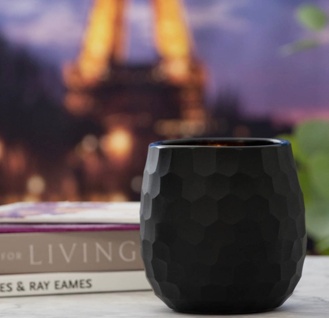 Botanique Luxe Black Glass Candle - Black Lagoon