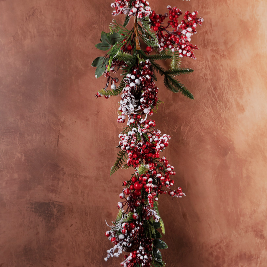 Winter Berry Frosted Garland