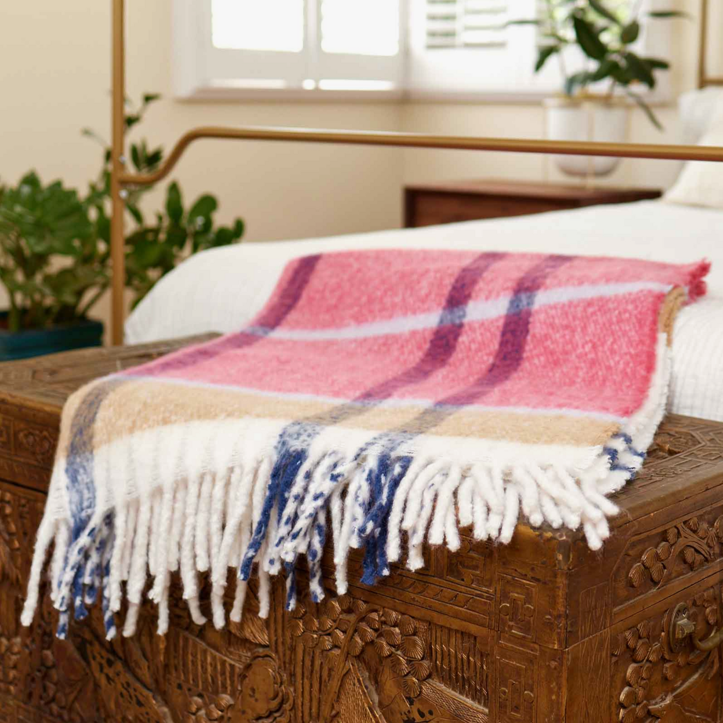 Cuddle Throw Navy & Green  or Pink & Tan