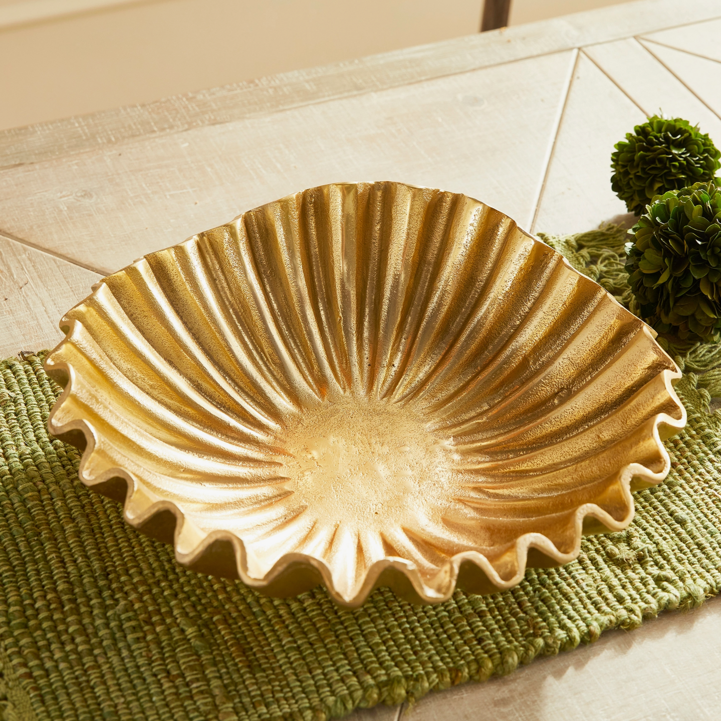 Fluted Decorative Bowl/Tray