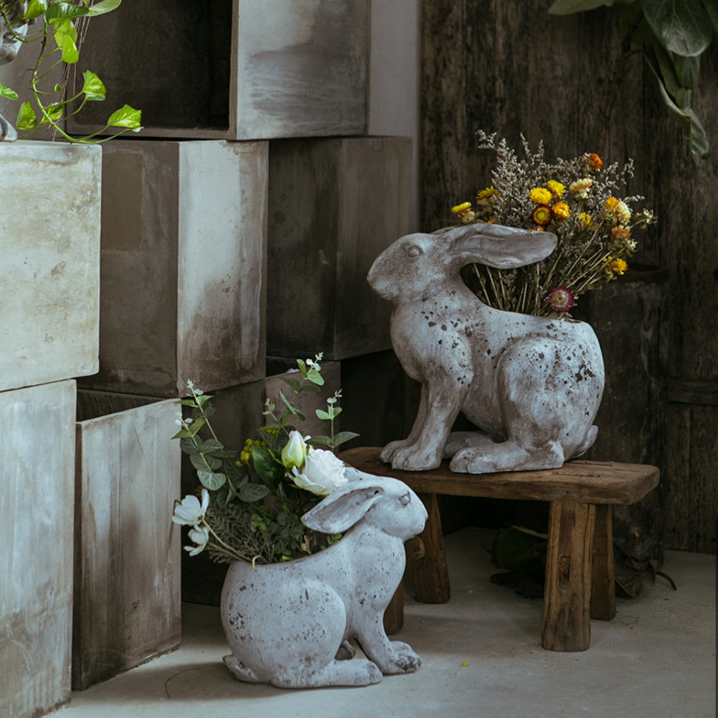 Garden Rabbit Planter